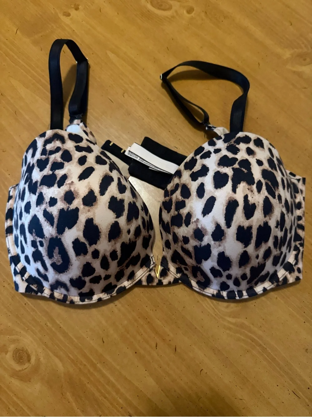 Victoria's Secret Leopard-Print Push-Up Bra in Beige and Black